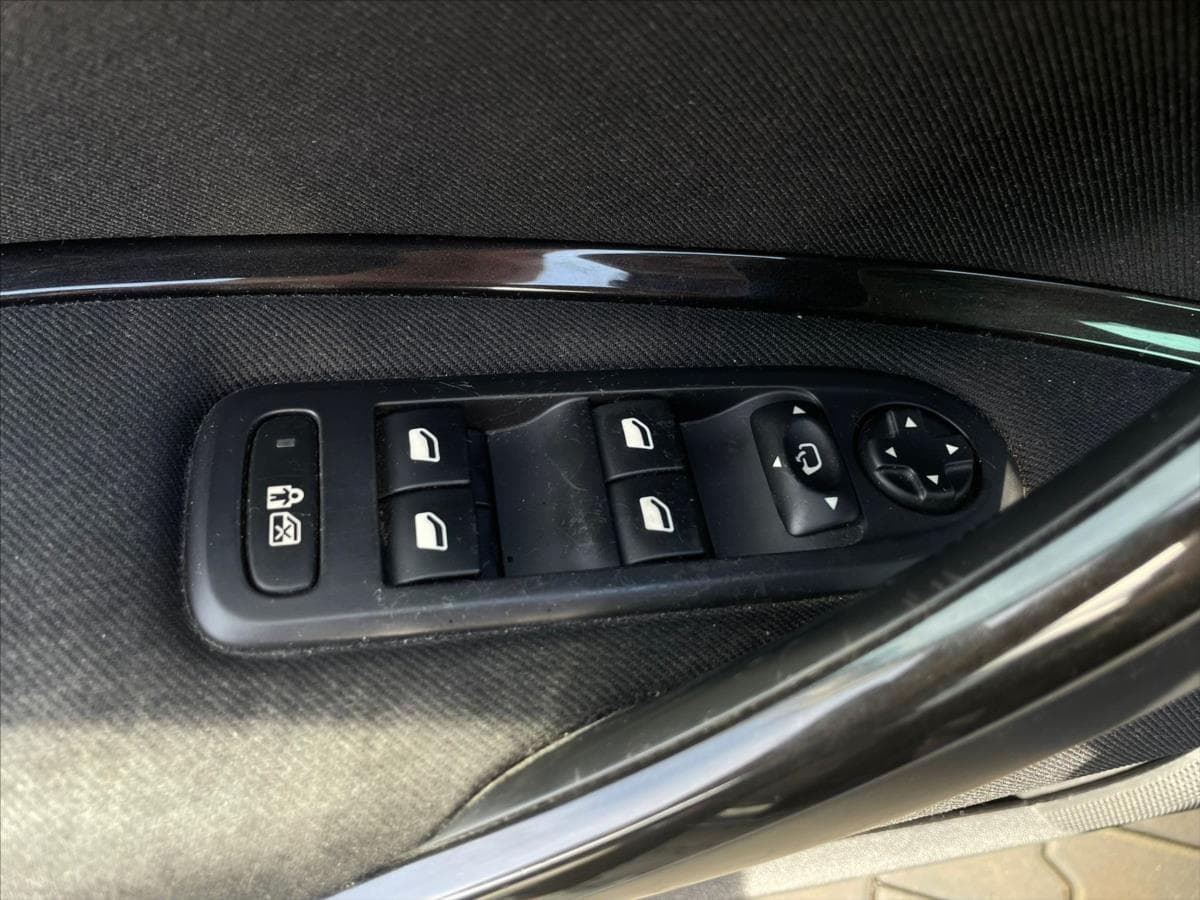 2010 Citroen C5 - 16