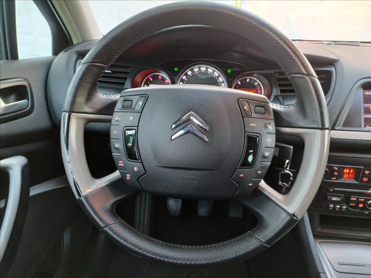 2012 Citroen C5 - 10
