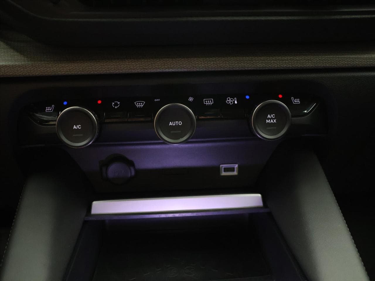 2022 Citroen C5 - 31