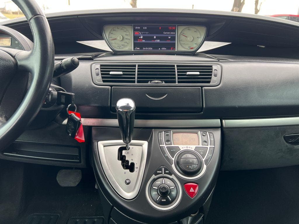 2012 Citroen C8 - 12