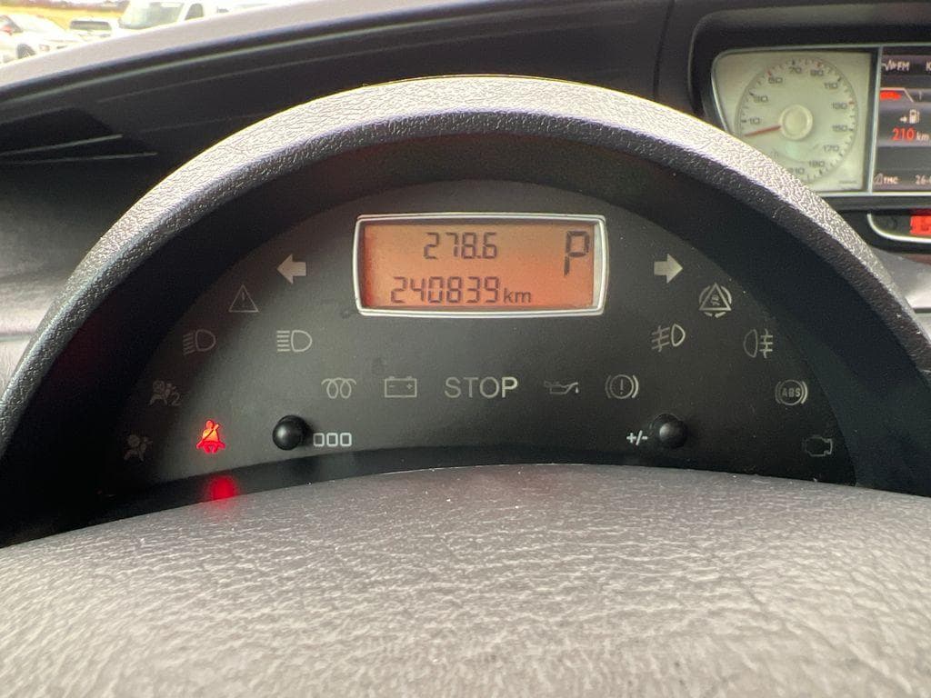 2012 Citroen C8 - 10