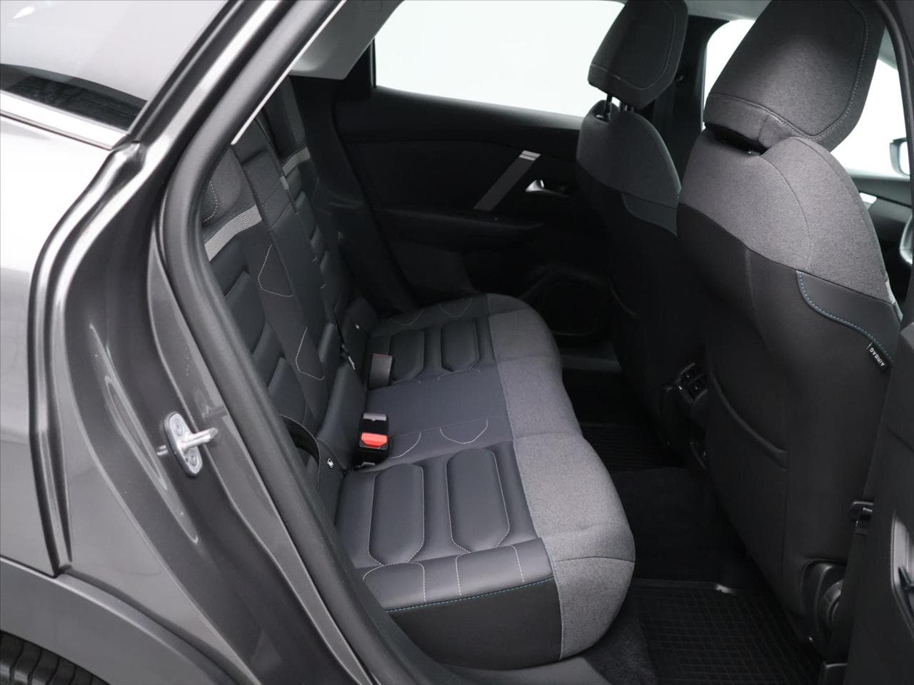 2023 Citroen C4 - 13