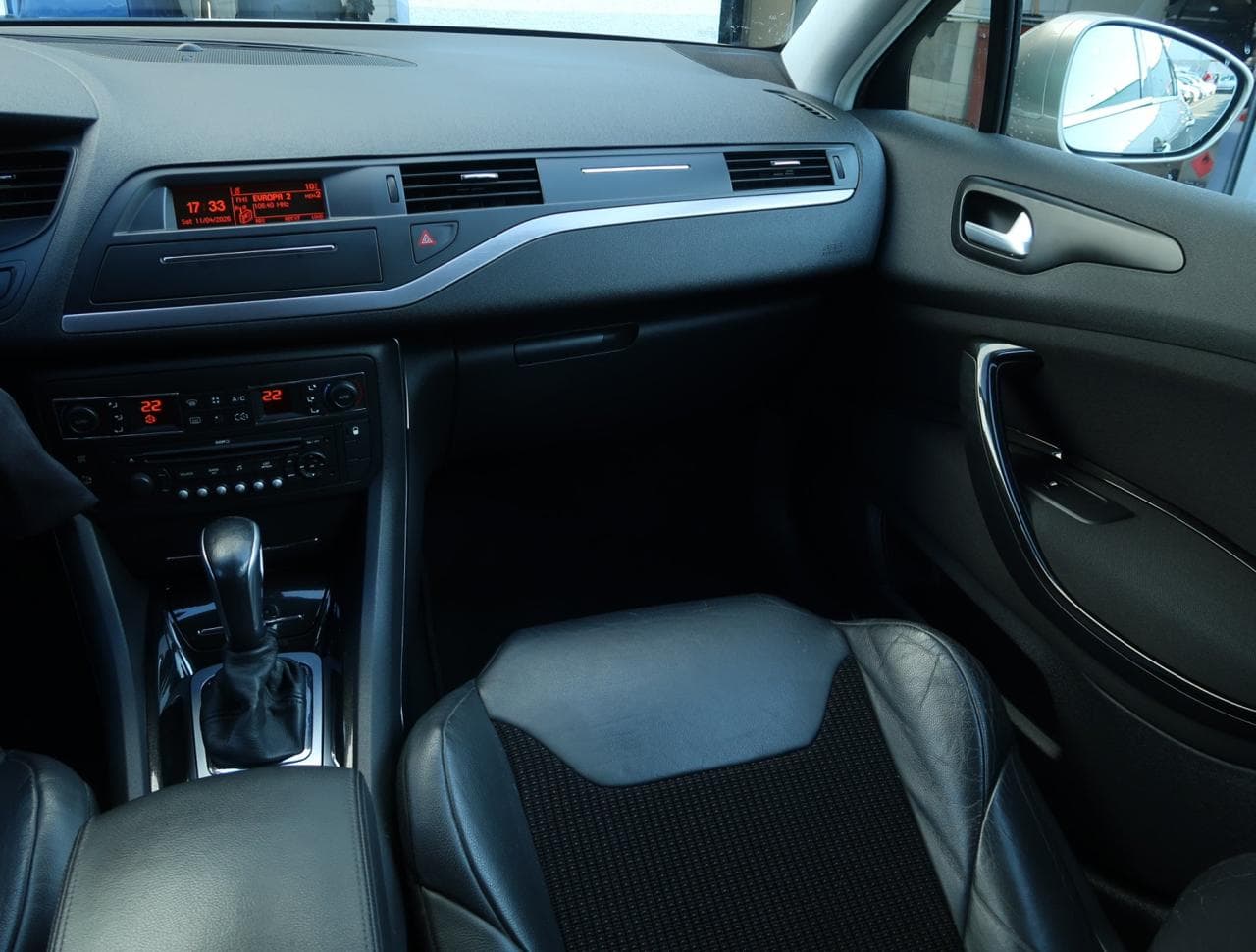 2011 Citroen C5 - 16