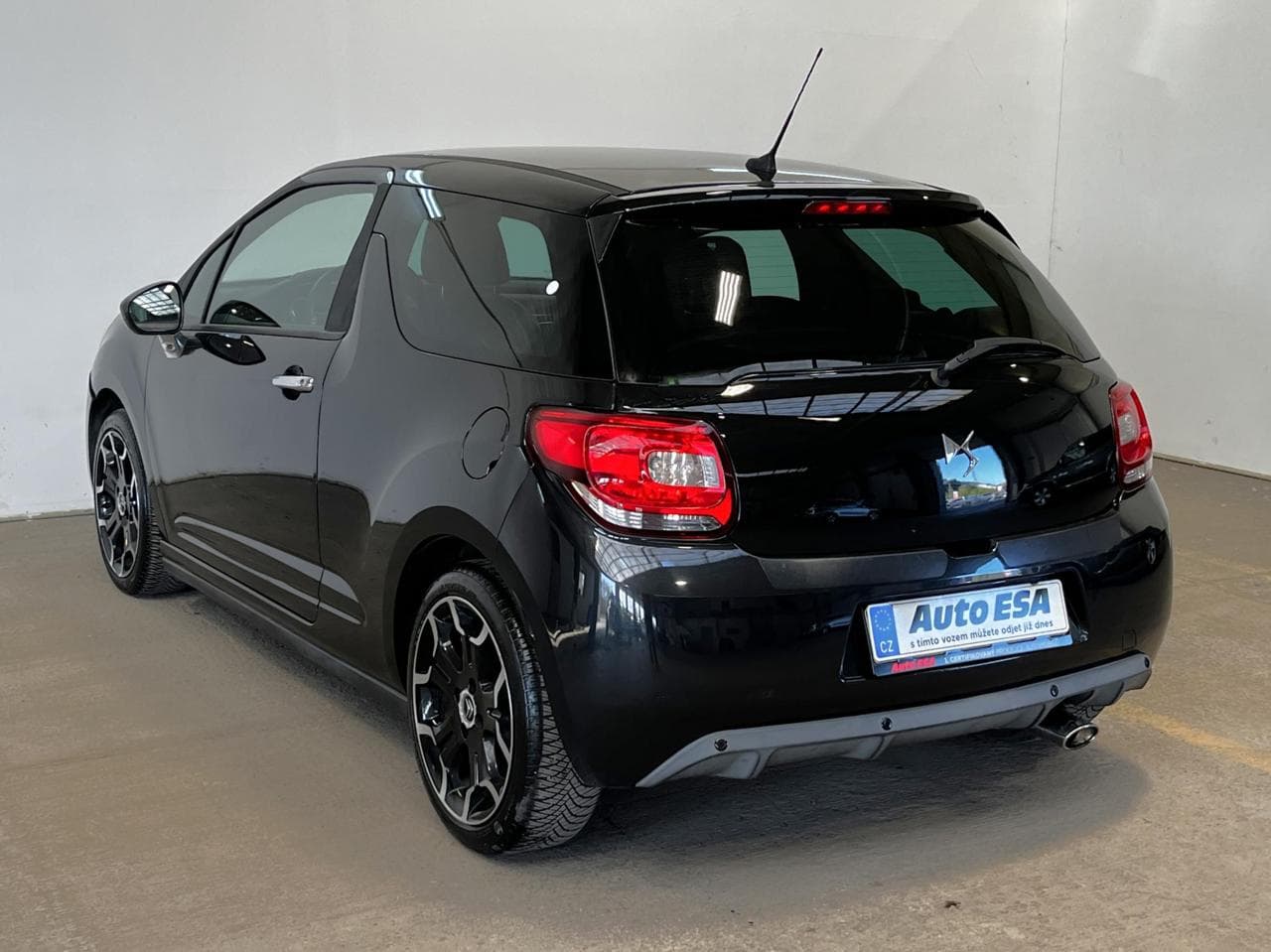 2011 Citroen DS3 - 6