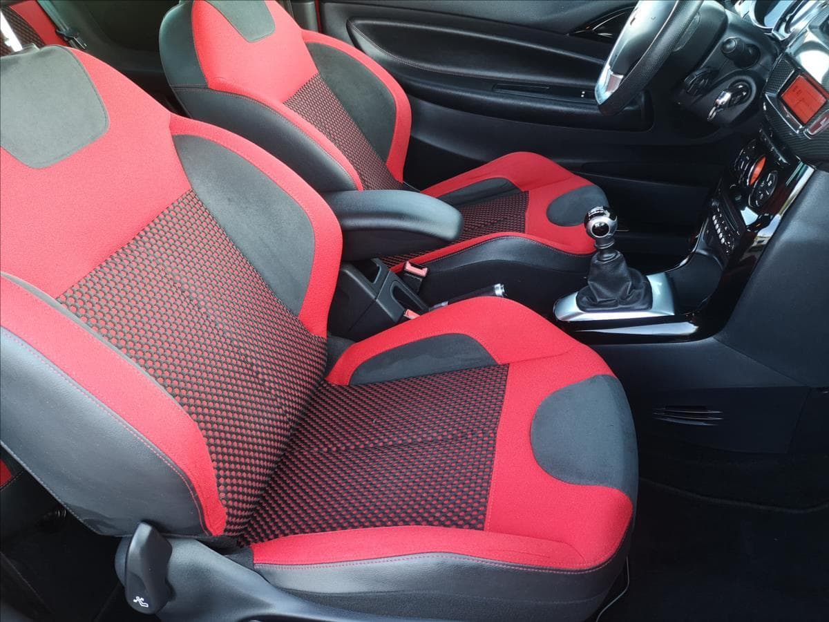 2011 Citroen DS3 - 16