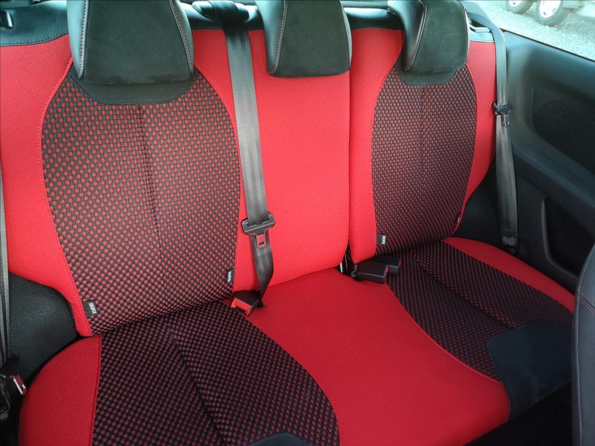 2011 Citroen DS3 - 15