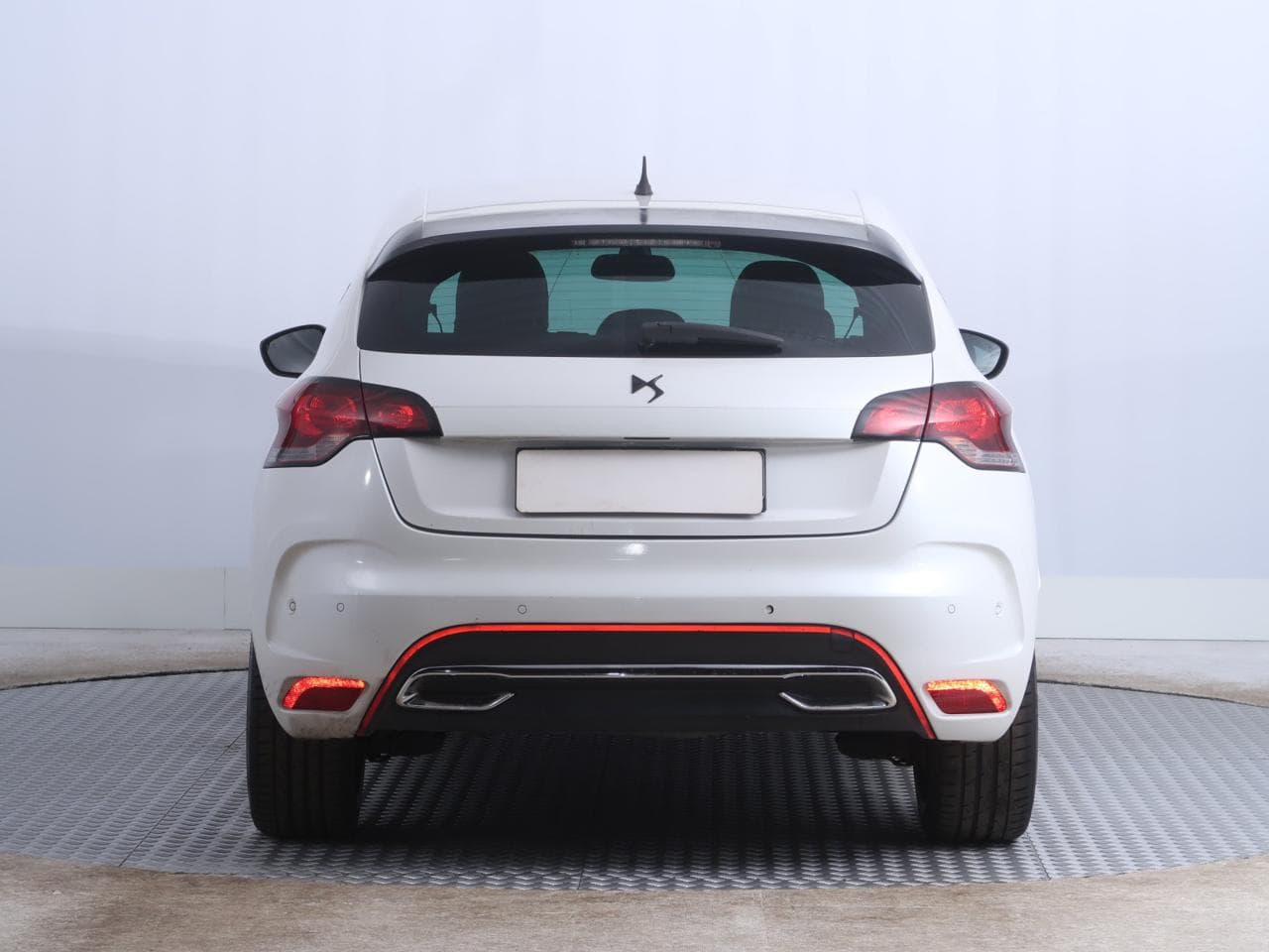2011 Citroen DS4 - 6