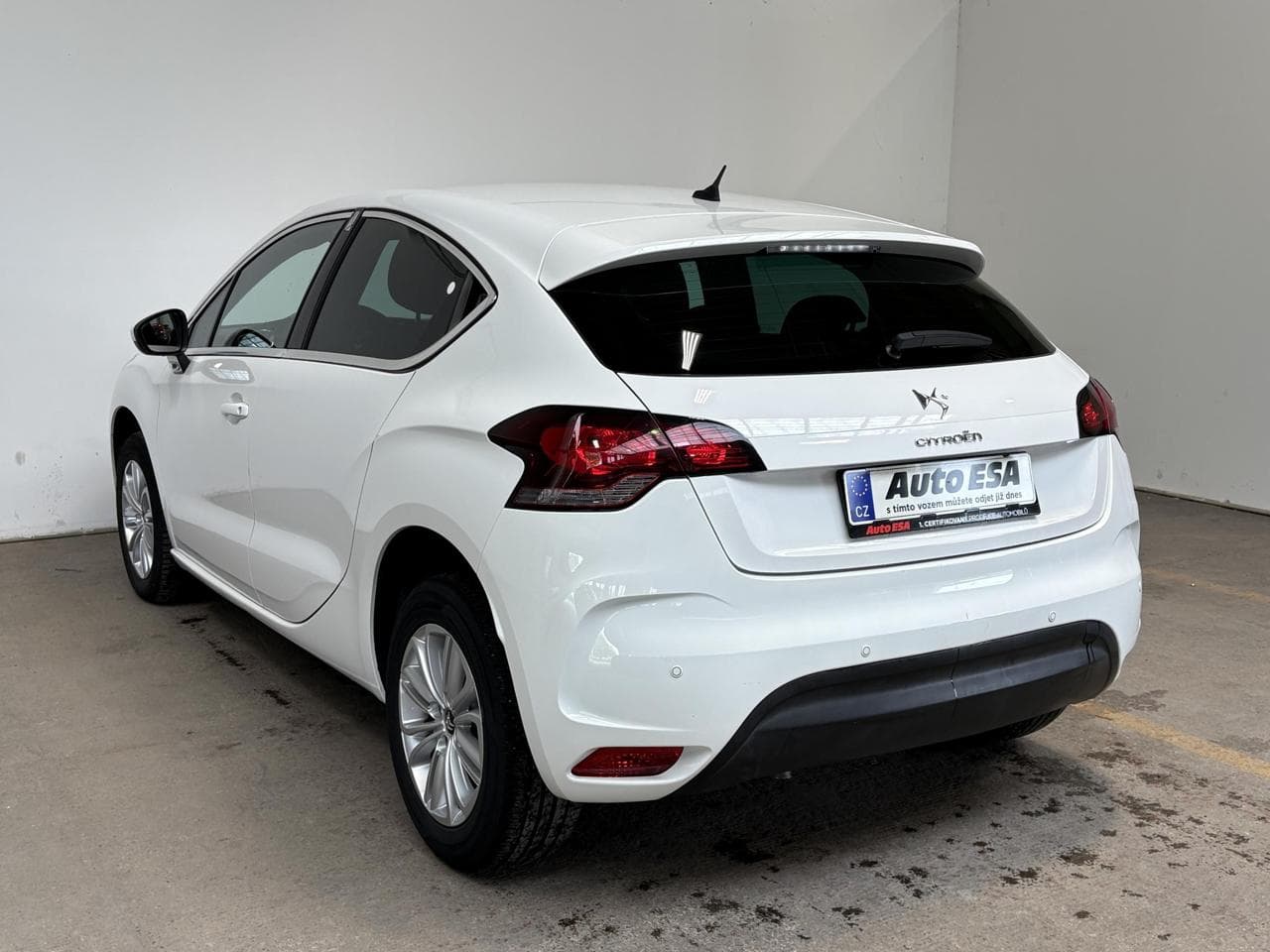 2014 Citroen DS4 - 10
