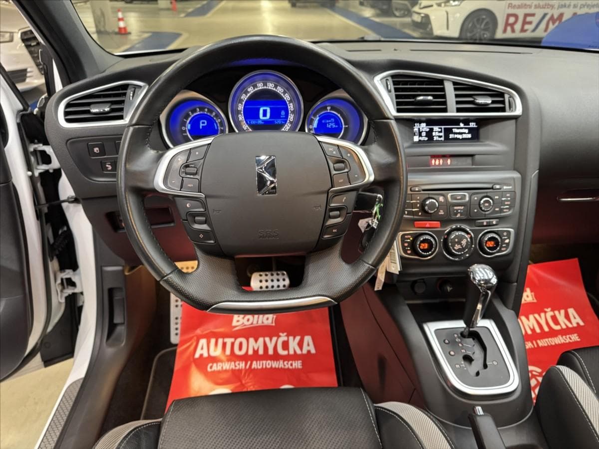 2012 Citroen DS4 - 18