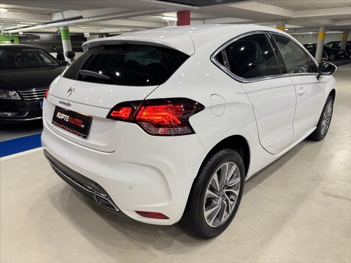 2012 Citroen DS4 - 6