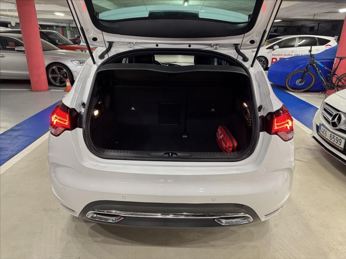 2012 Citroen DS4 - 5