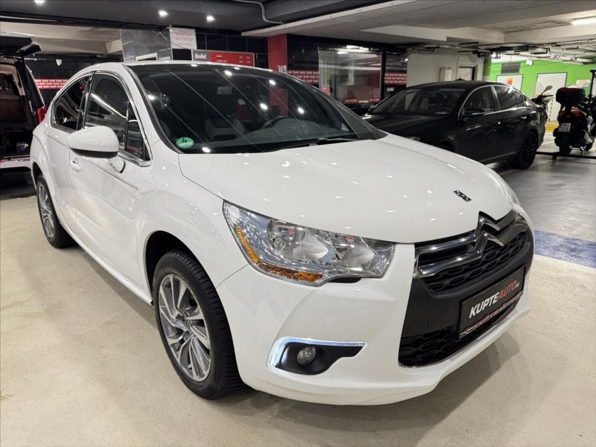 2012 Citroen DS4 - 8