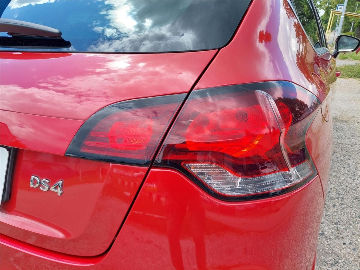 2017 Citroen DS4 - 10