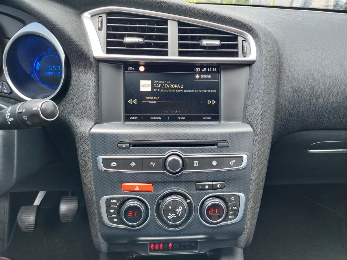 2017 Citroen DS4 - 13