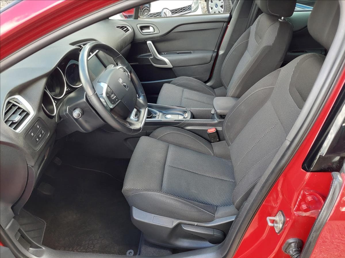 2017 Citroen DS4 - 11