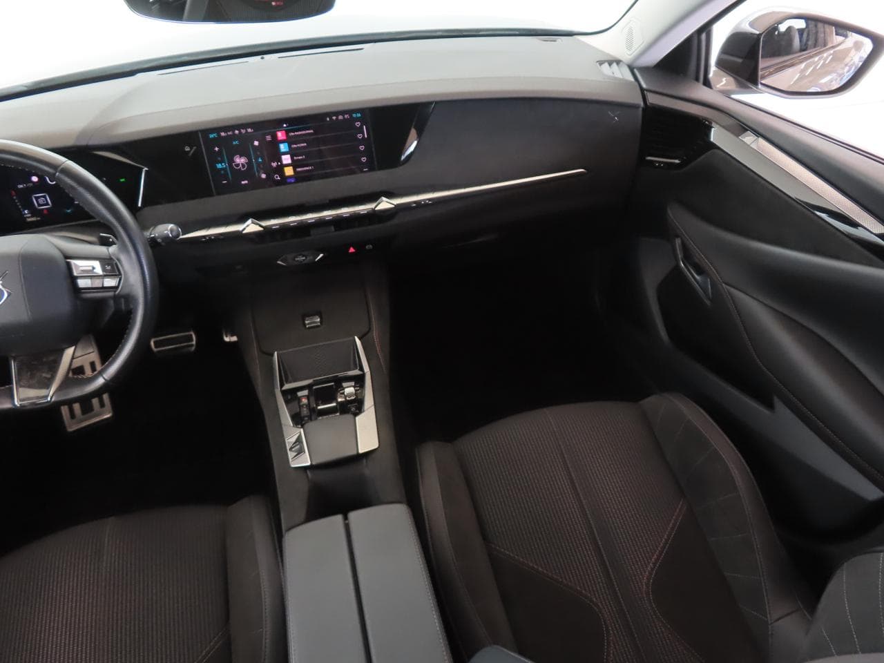 2022 Citroen DS4 - 11