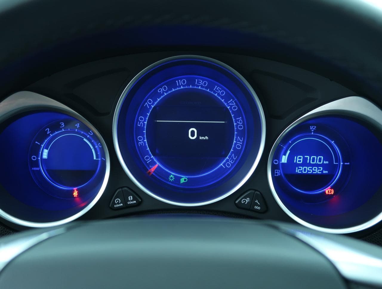 2015 Citroen DS4 - 17