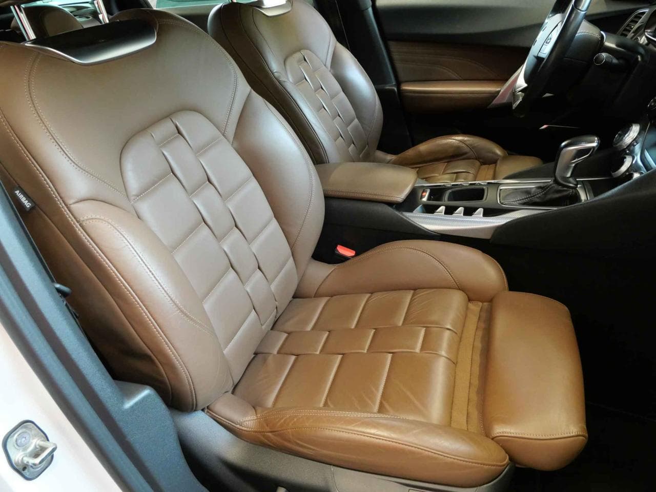 2015 Citroen DS5 - 14