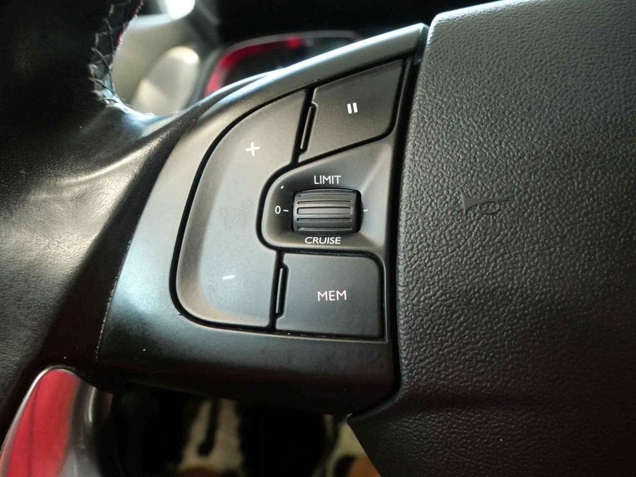 2015 Citroen DS5 - 16