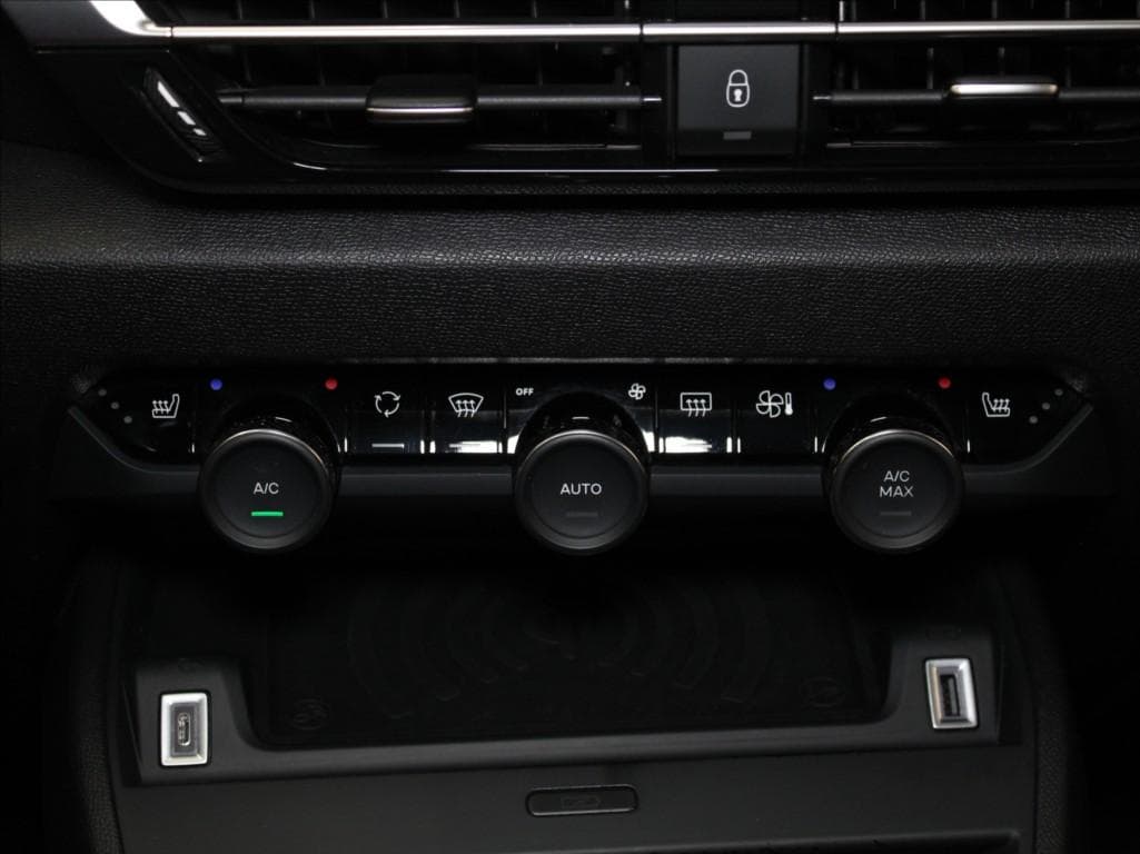 2023 Citroen C4 - 16