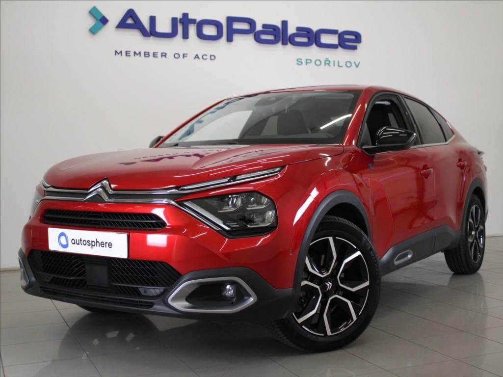 Citroën ë-C4 X 0,1 50kWh Shine Masáž 1.maj.ČR sedan