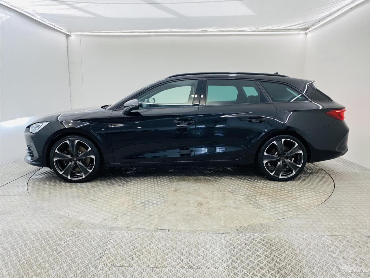 2021 Cupra Leon - 5
