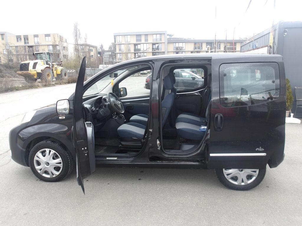 2010 Citroen NEMO - 12