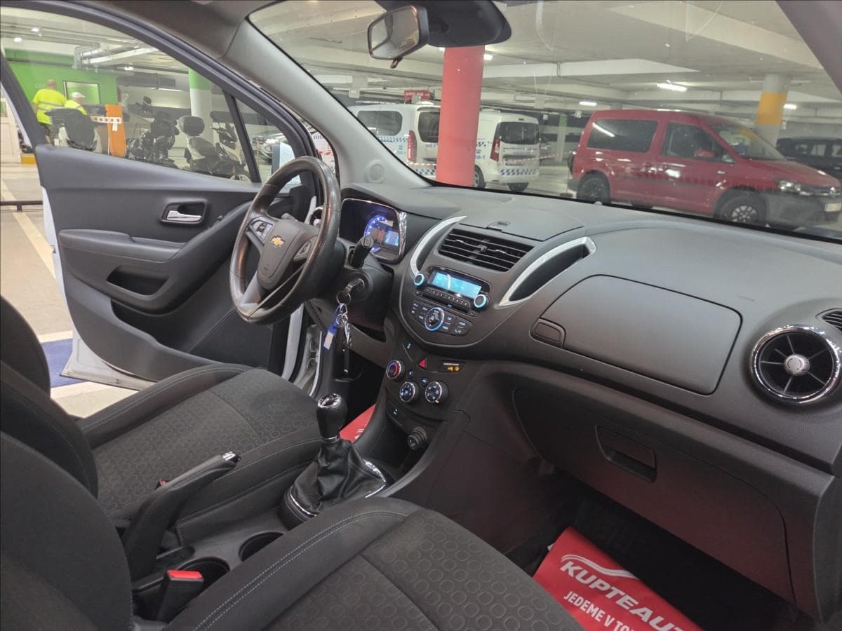 2013 Chevrolet TRAX - 12