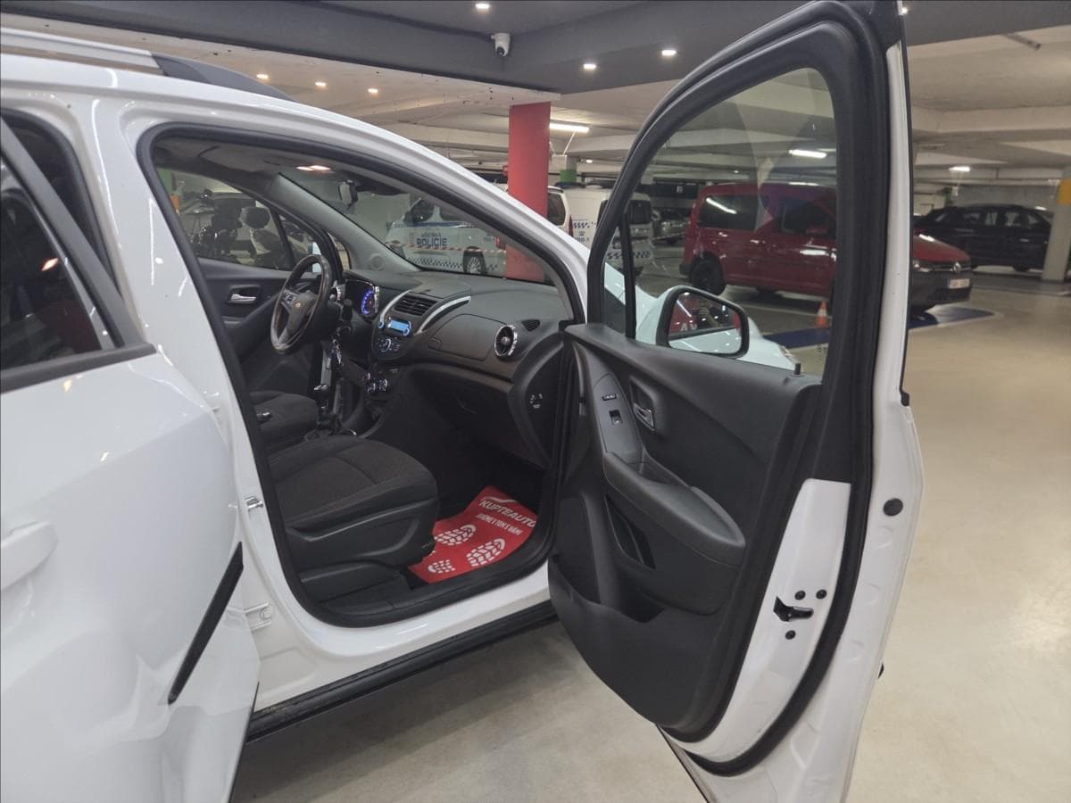 2013 Chevrolet TRAX - 13