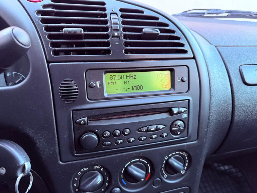 2002 Citroen Xsara - 16