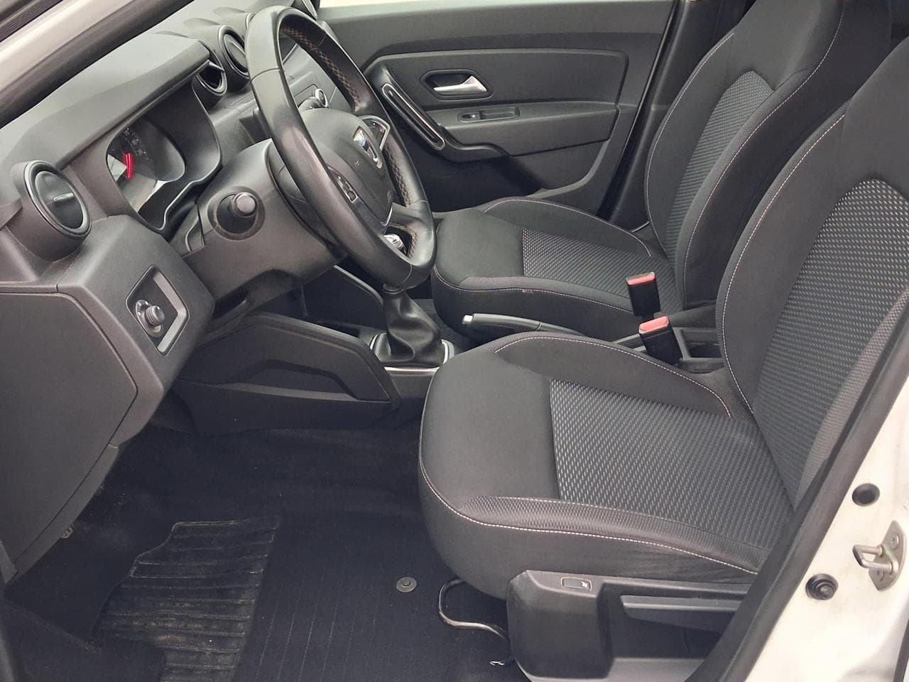 2018 Dacia DUSTER - 9