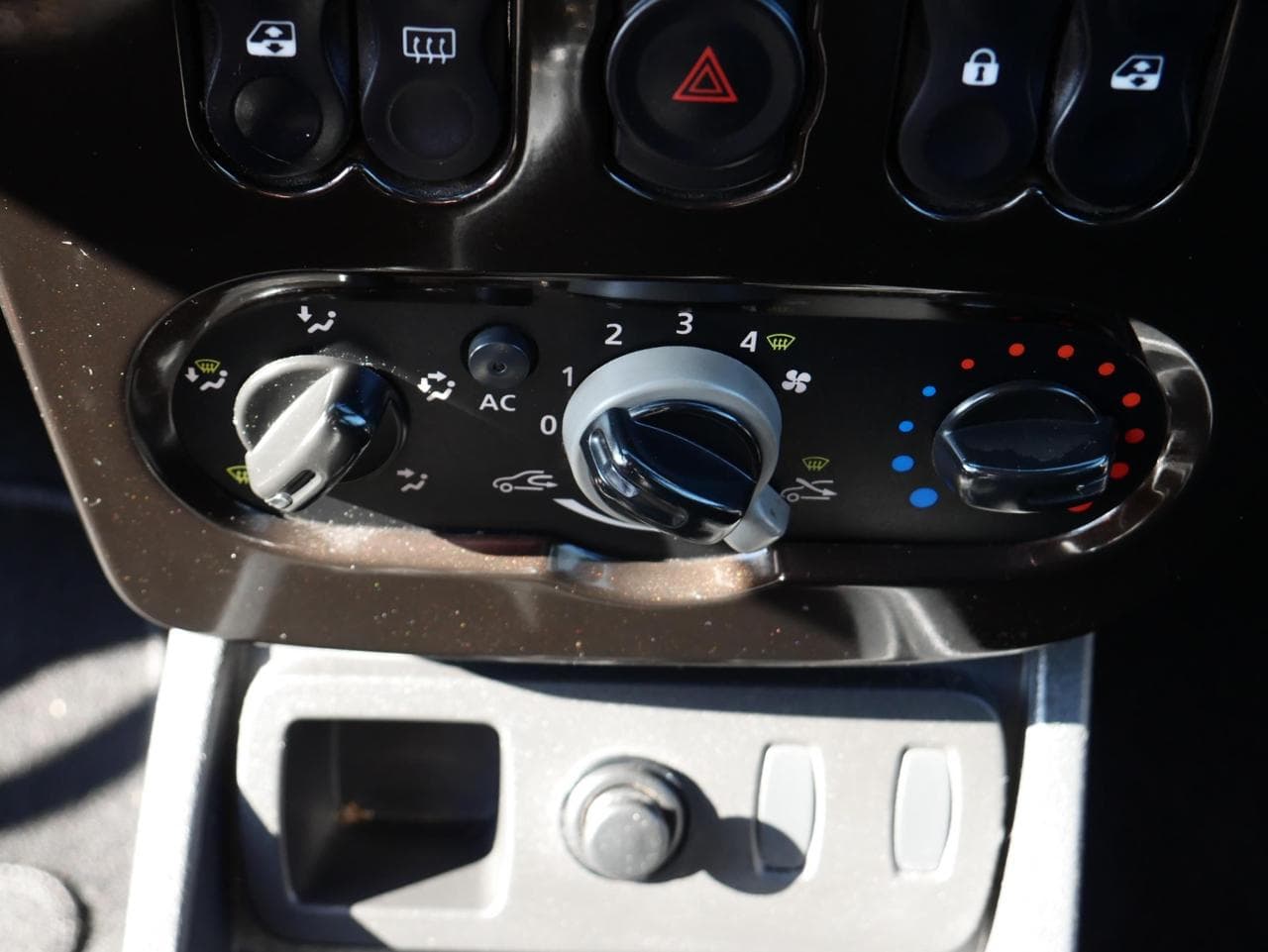 2011 Dacia DUSTER - 12