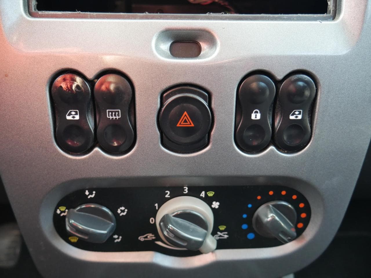 2011 Dacia DUSTER - 10