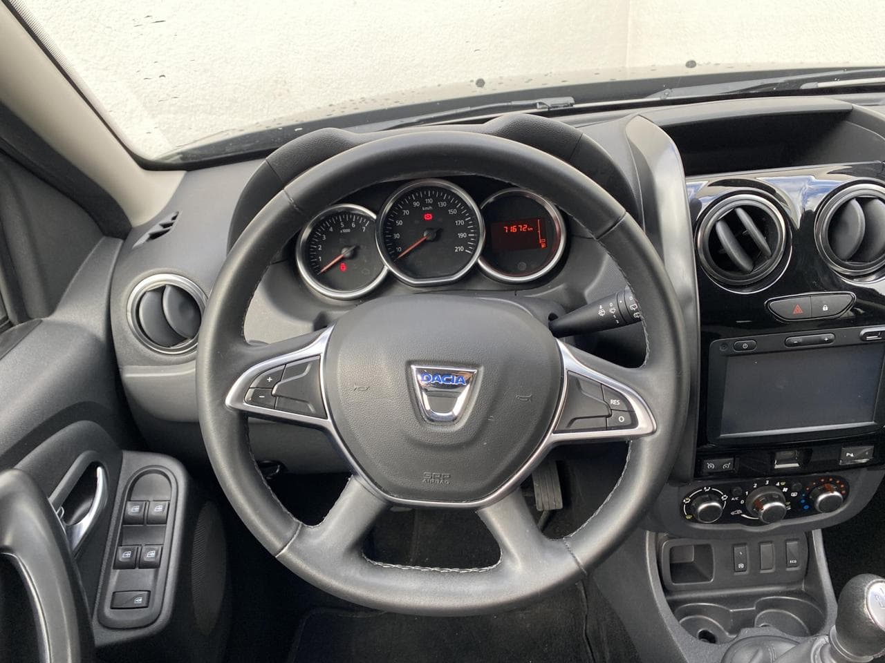 2017 Dacia DUSTER - 11