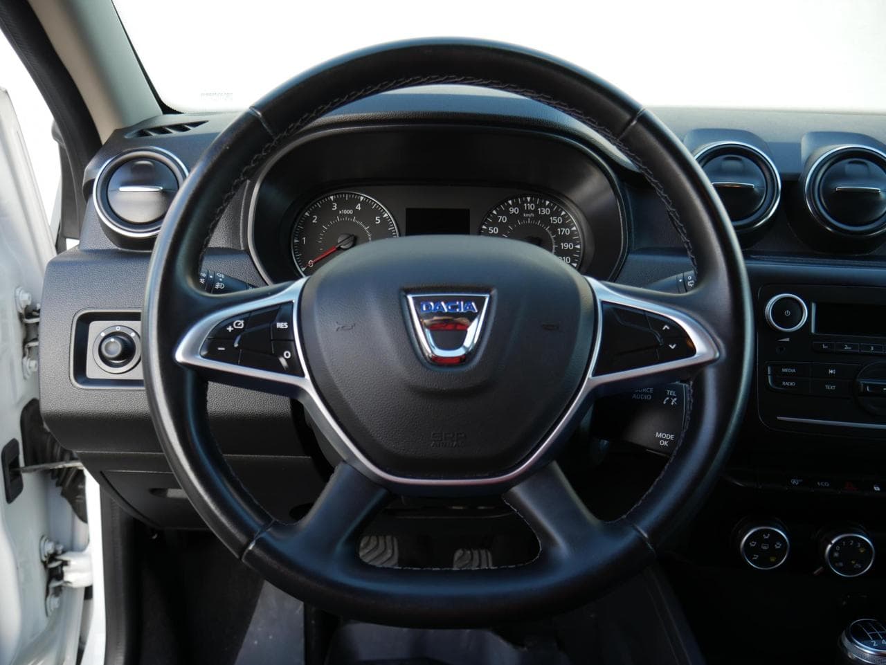 2020 Dacia Duster - 15