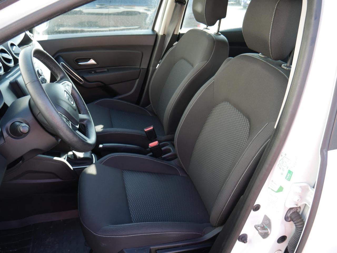 2018 Dacia Duster - 9