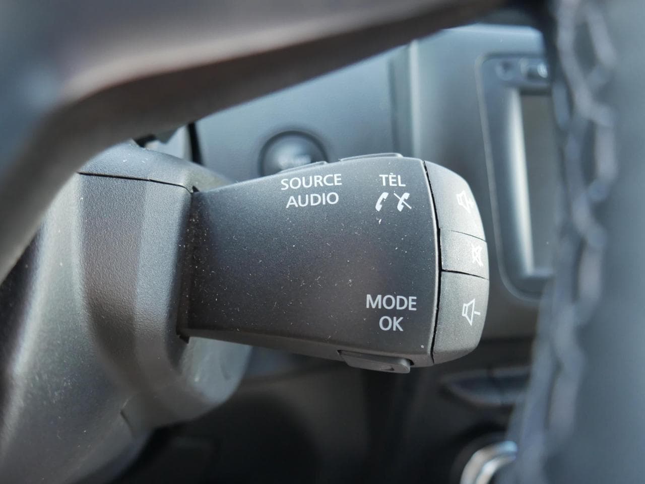 2020 Dacia Duster - 14