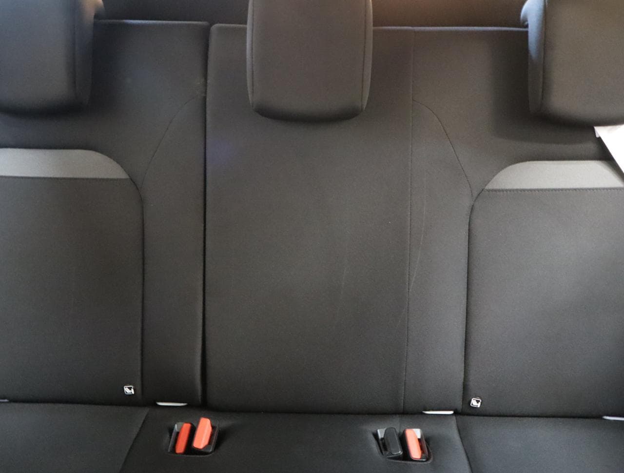 2020 Dacia Duster - 14