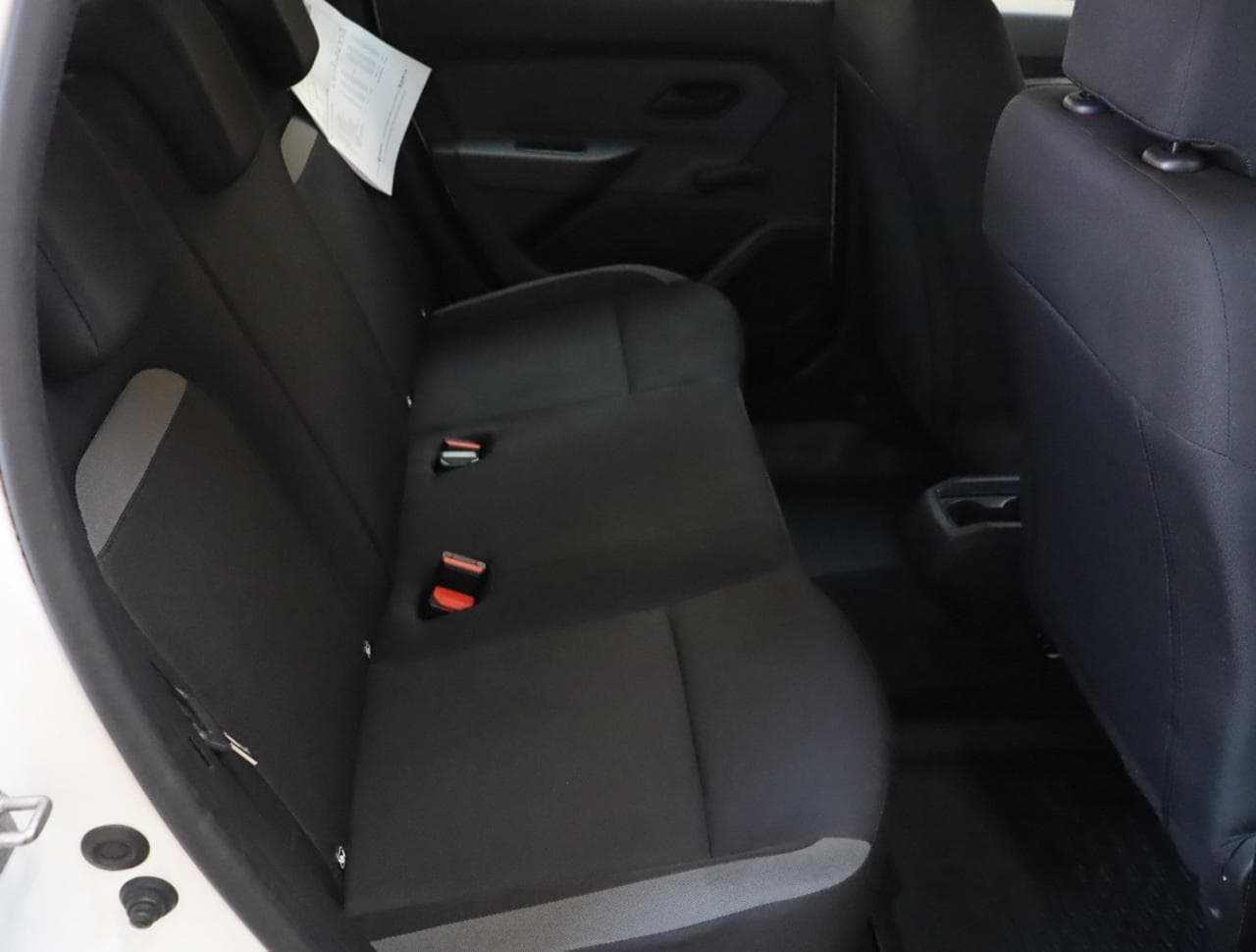 2020 Dacia Duster - 13