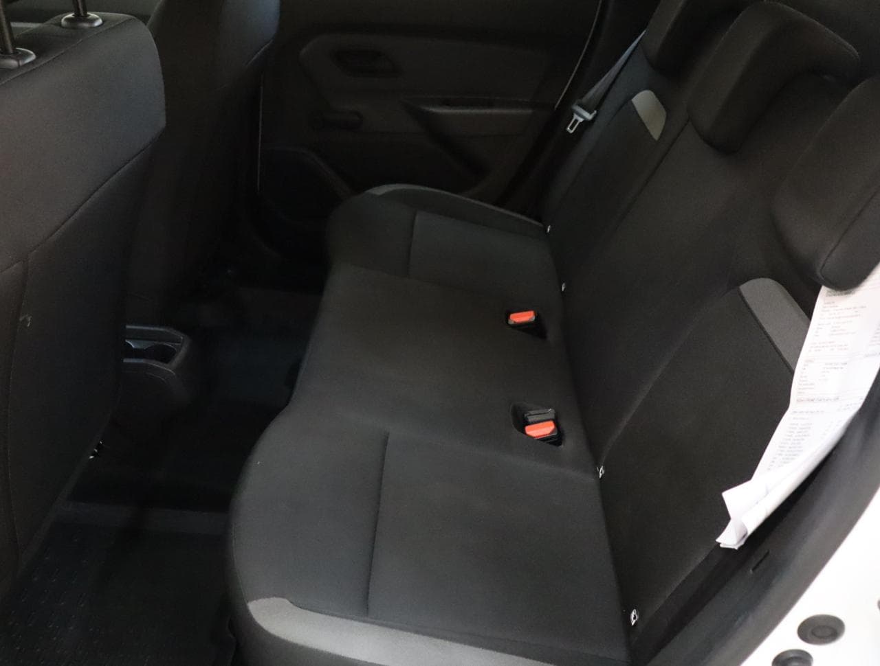 2020 Dacia Duster - 15