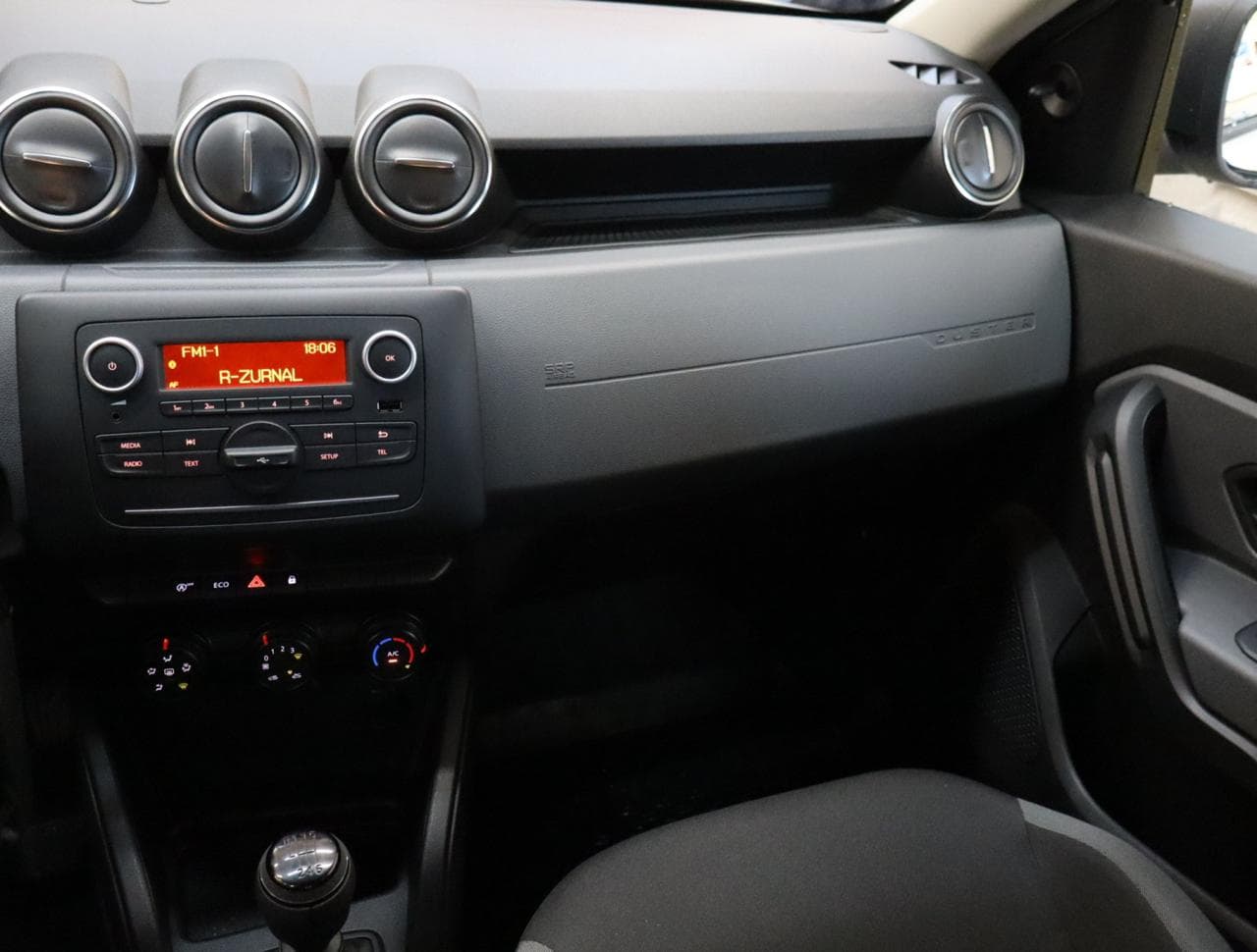 2020 Dacia Duster - 11