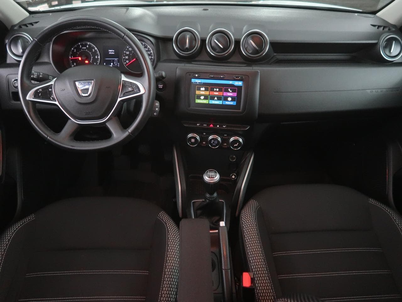 2021 Dacia Duster - 10