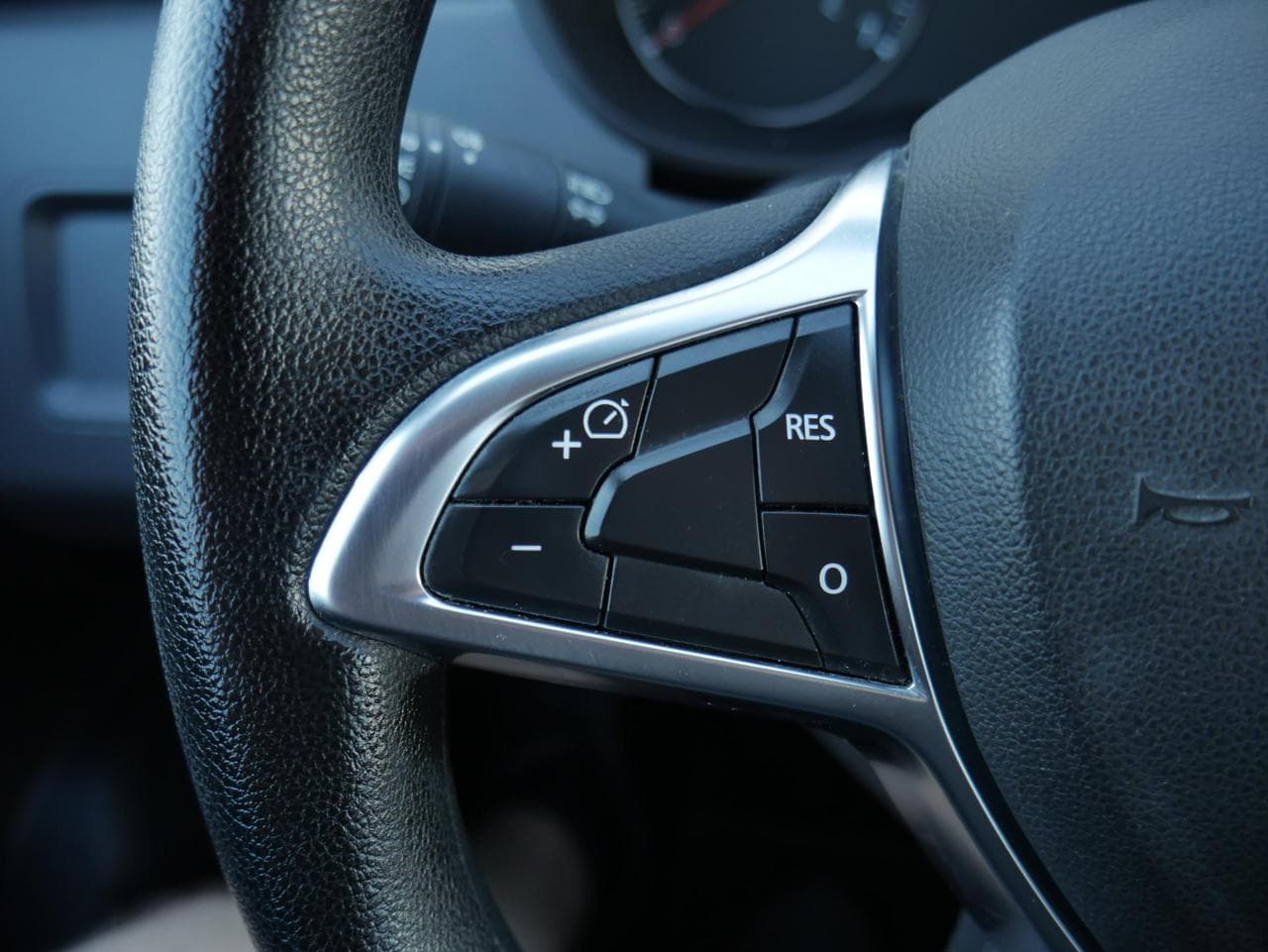 2019 Dacia Duster - 12