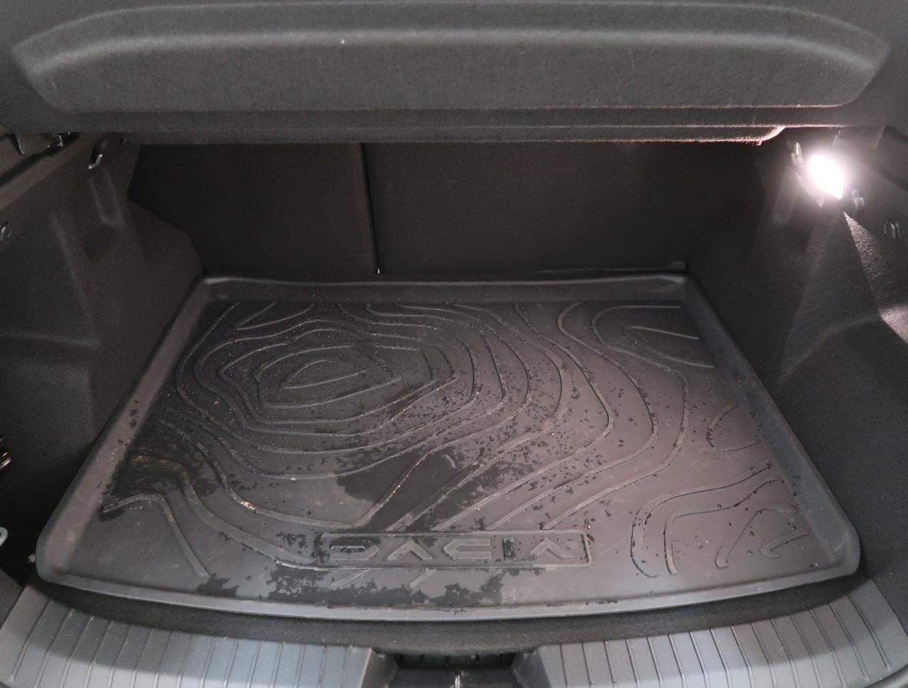 2025 Dacia Duster - 18