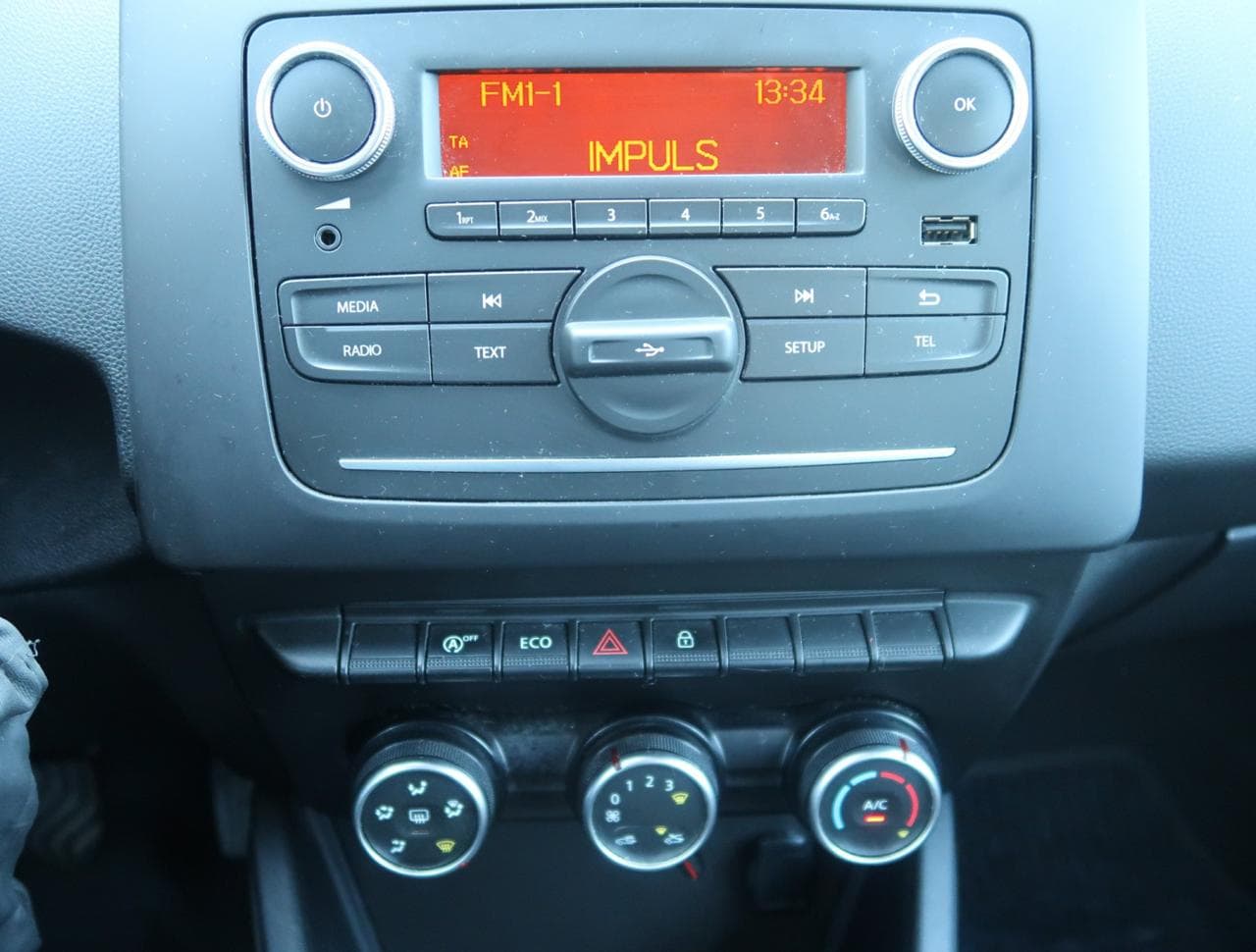 2018 Dacia Duster - 18