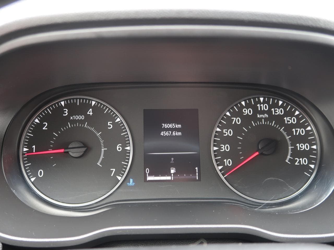 2019 Dacia Duster - 17