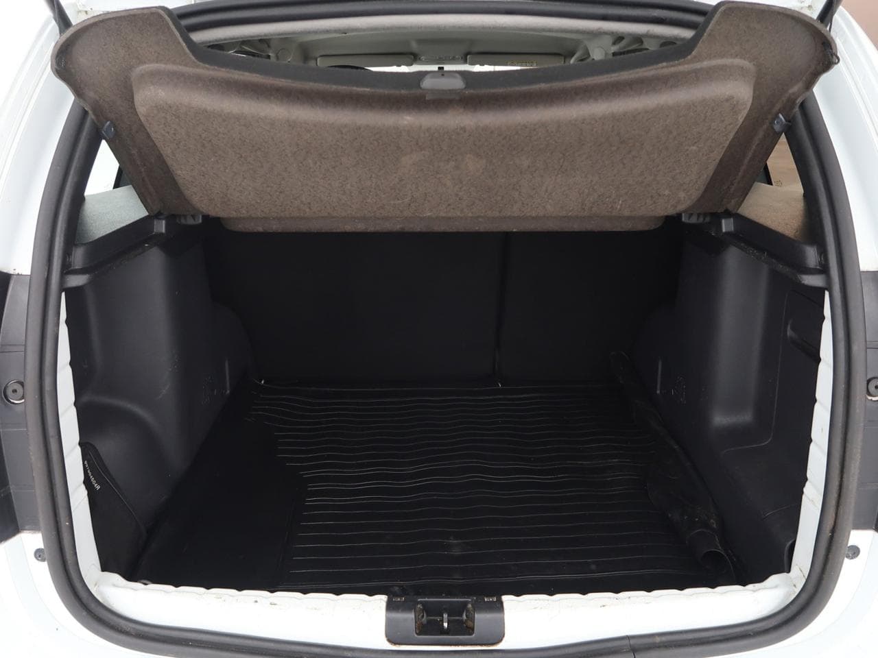 2017 Dacia Duster - 19