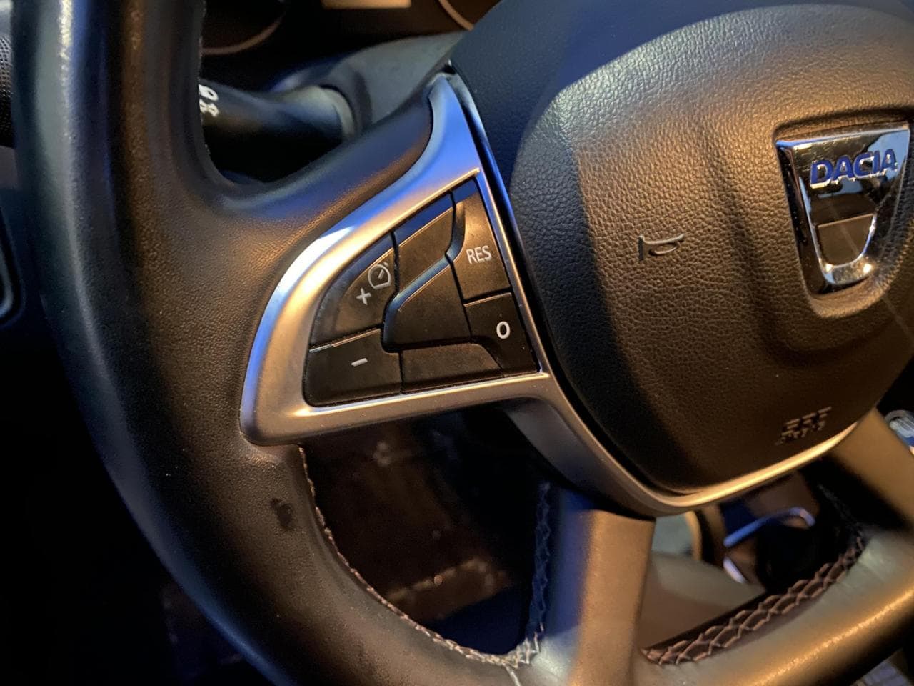 2020 Dacia DUSTER - 12