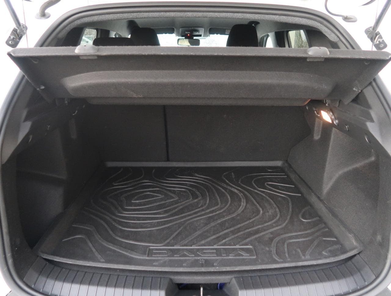 2025 Dacia Duster - 37