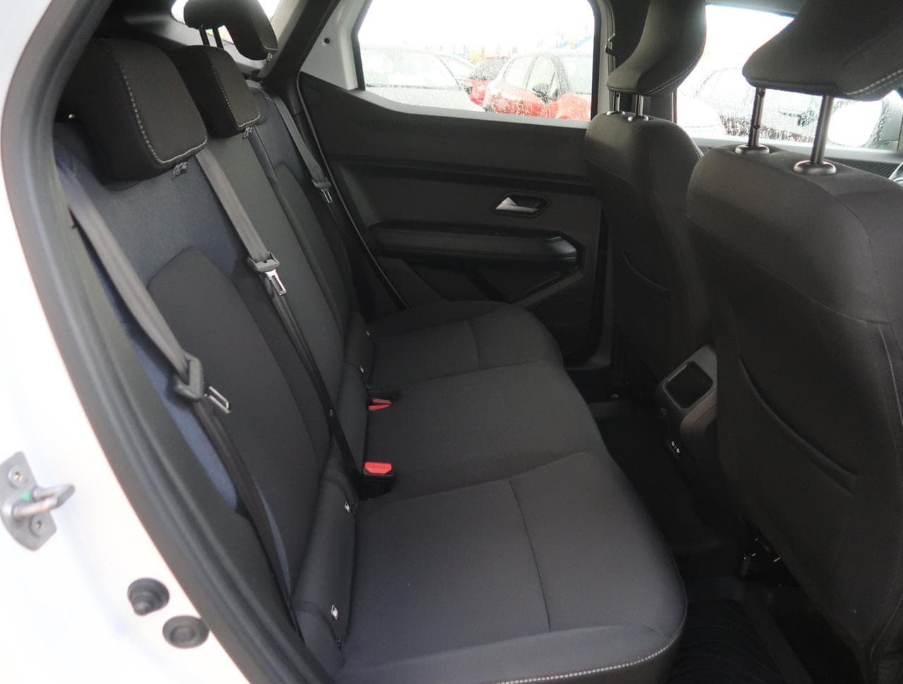 2025 Dacia Duster - 25